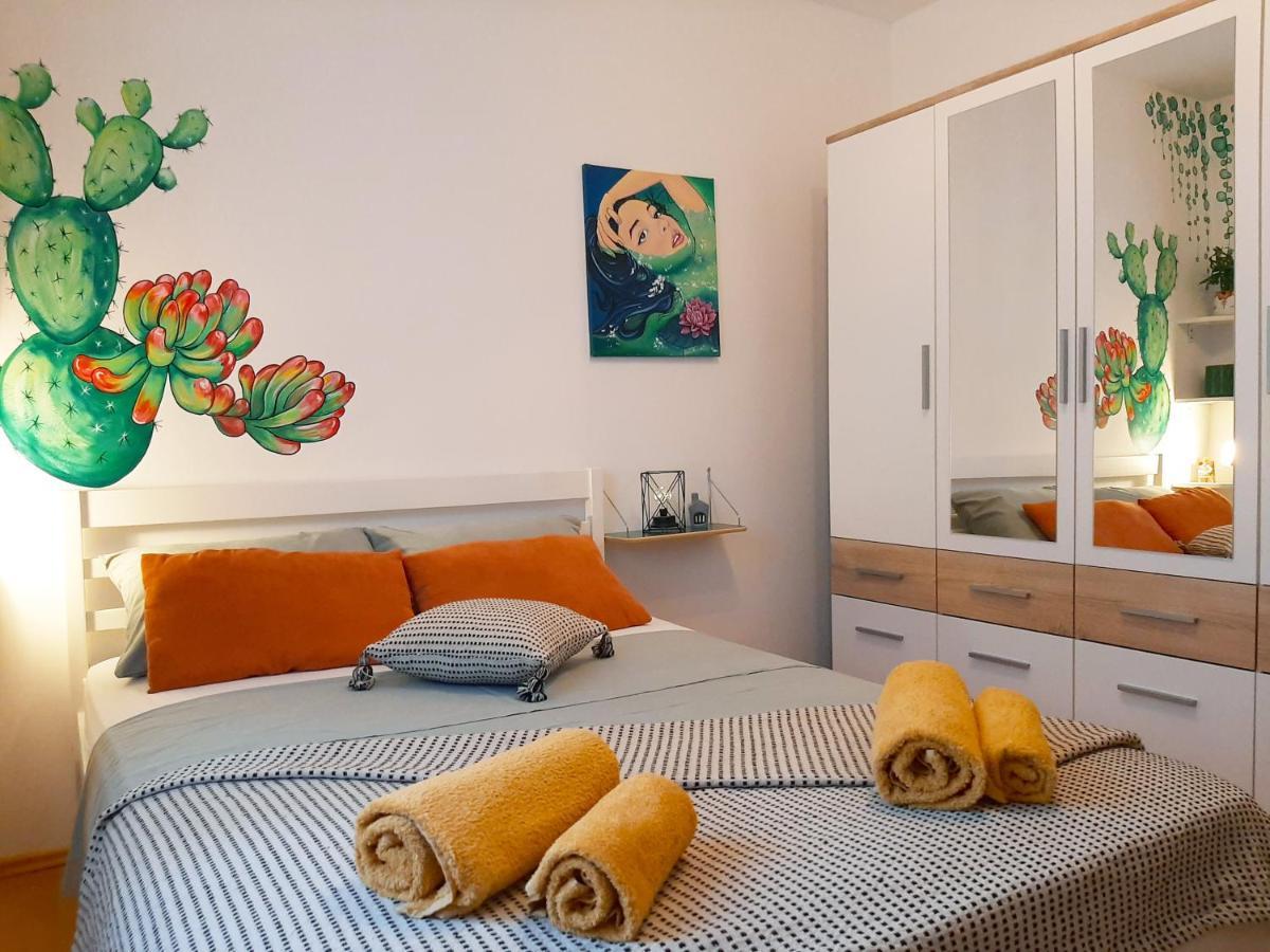 Holiday Home Mirela Шишан Екстер'єр фото